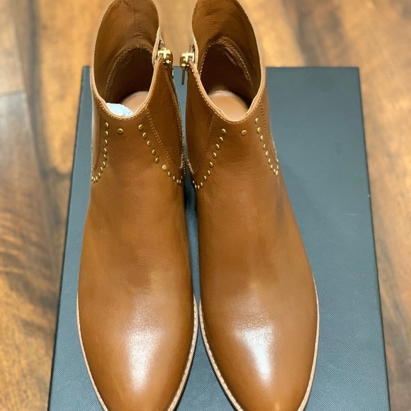 Brand New ladies shoes - Picture 7 of 8